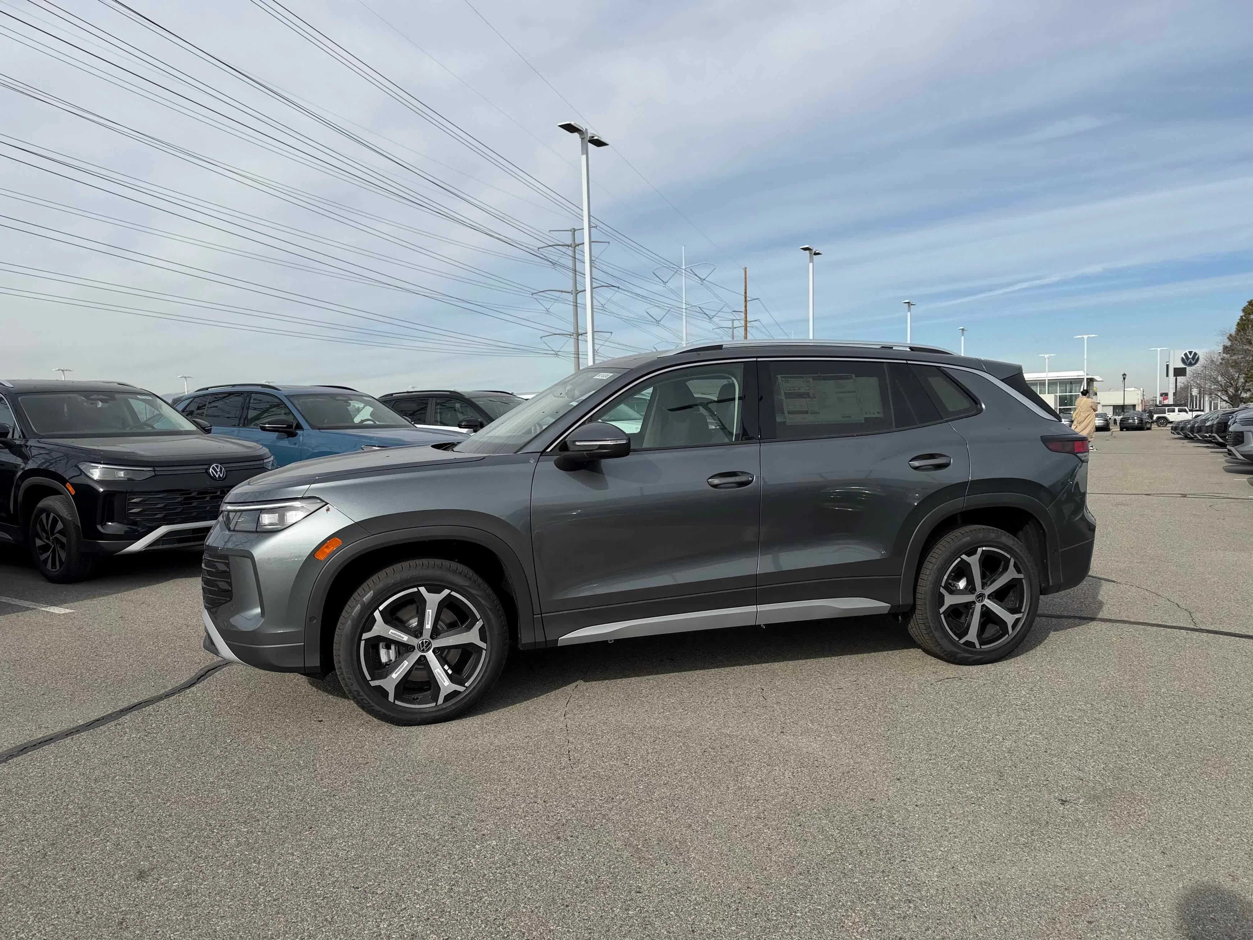 New 2026 Platinum Gray Volkswagen SE image 2