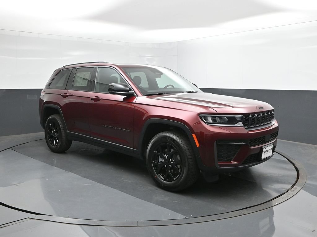 New 2026 Velvet Red Pearl-Coat Exterior Paint Jeep Altitude image 26