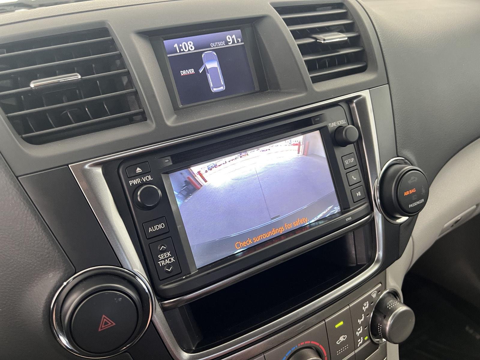 Used 2013 Shoreline Blue Pearl Toyota SE image 18