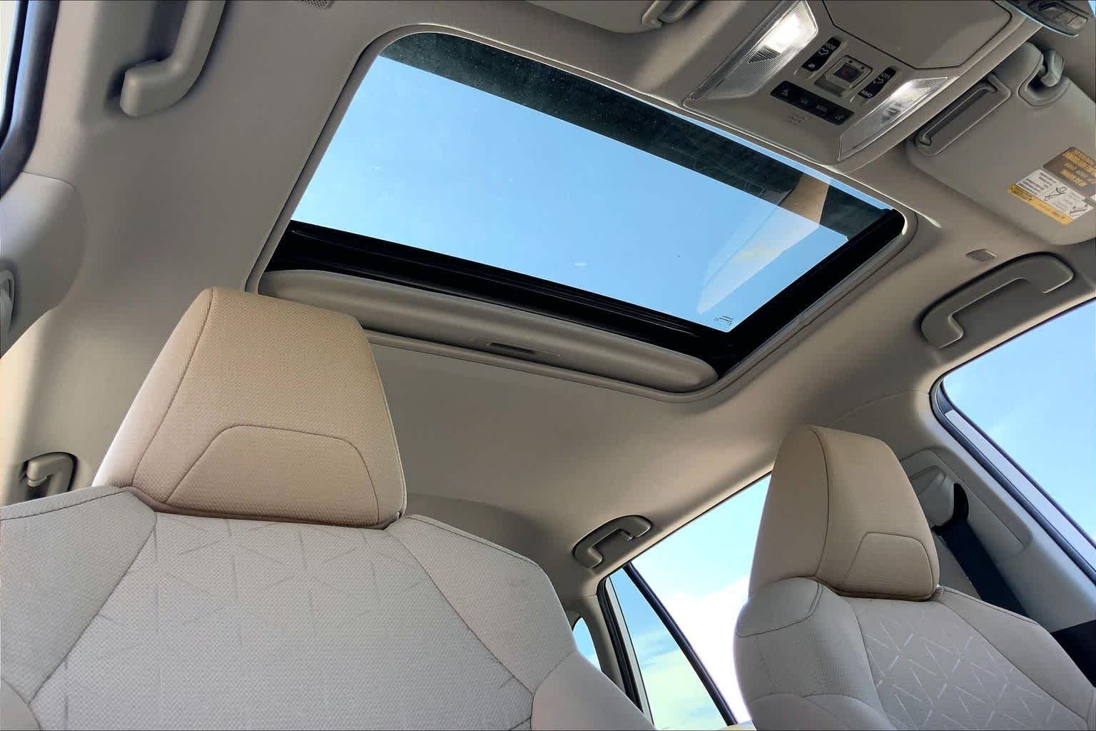 Used 2024 Ice Cap Toyota XLE image 14