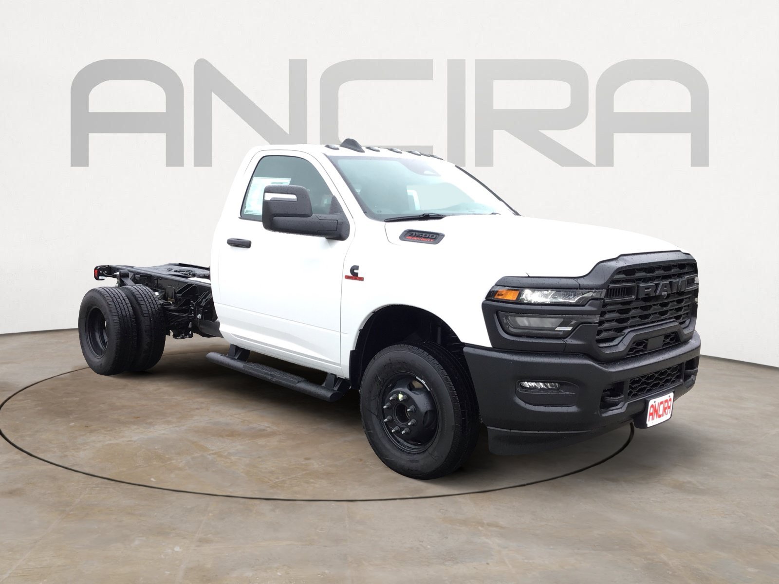 New 2026 Bright White Clearcoat RAM Tradesman image 3