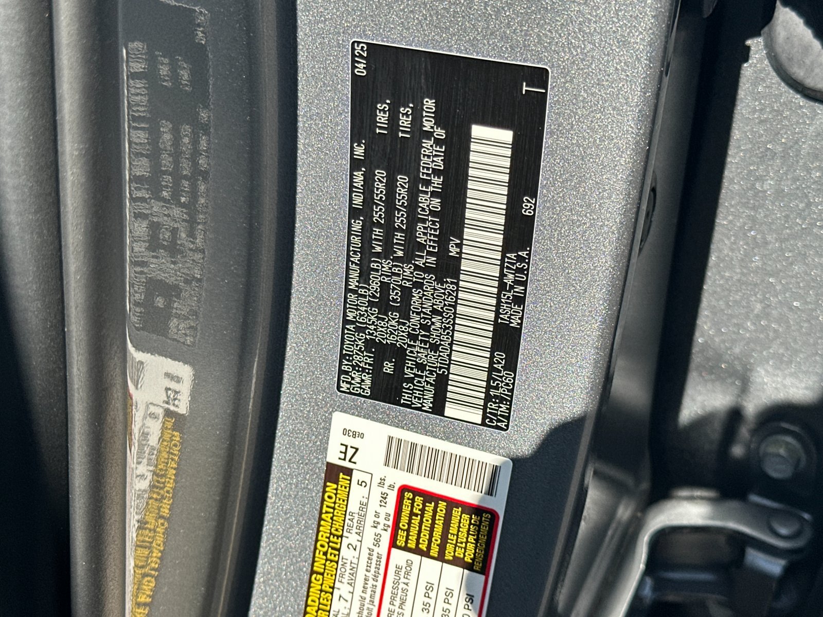 Used 2025  Toyota Hybrid MAX Limited image 29