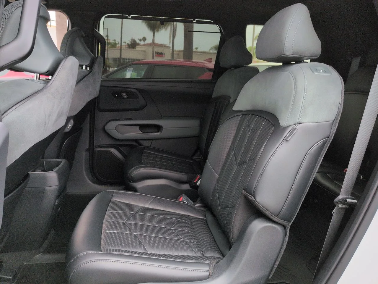 New 2027 Glacial White Pearl Kia X-LINE SX PRESTIGE image 26