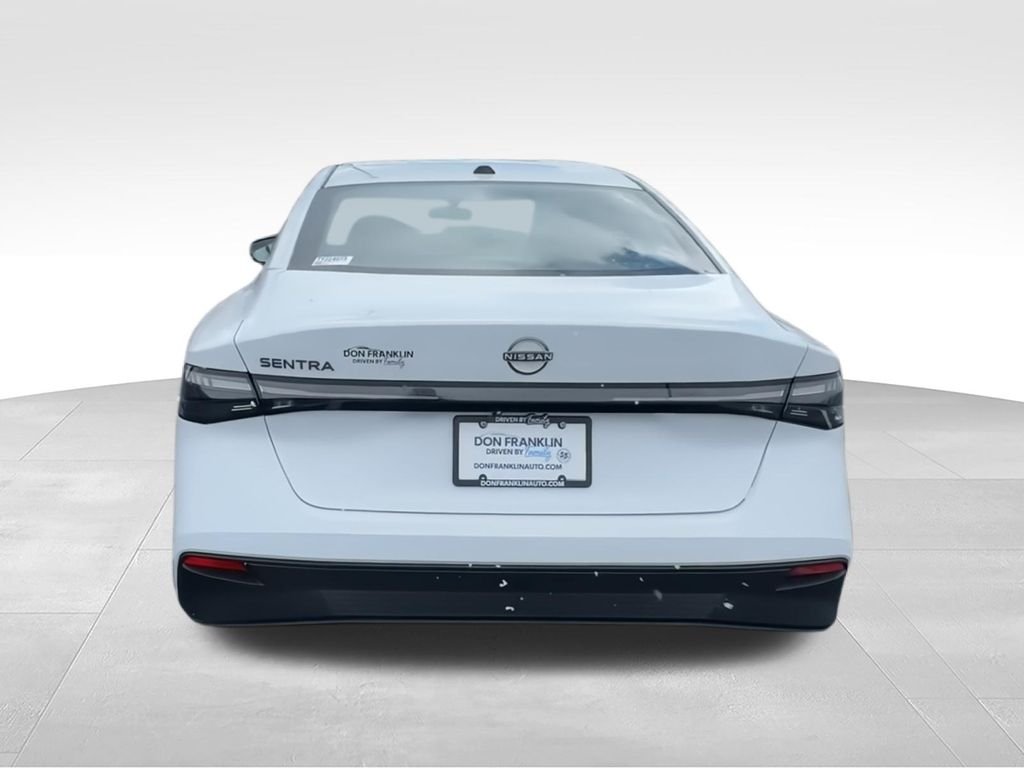 2026 Nissan Sentra S - Photo 7