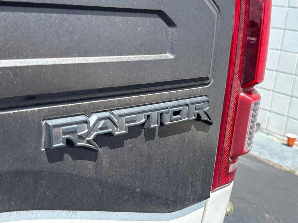 Used 2017  Ford Raptor image 33