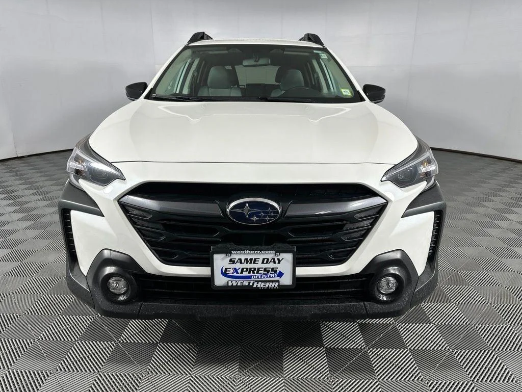 Used 2025 Crystal White Pearl Subaru Premium image 2