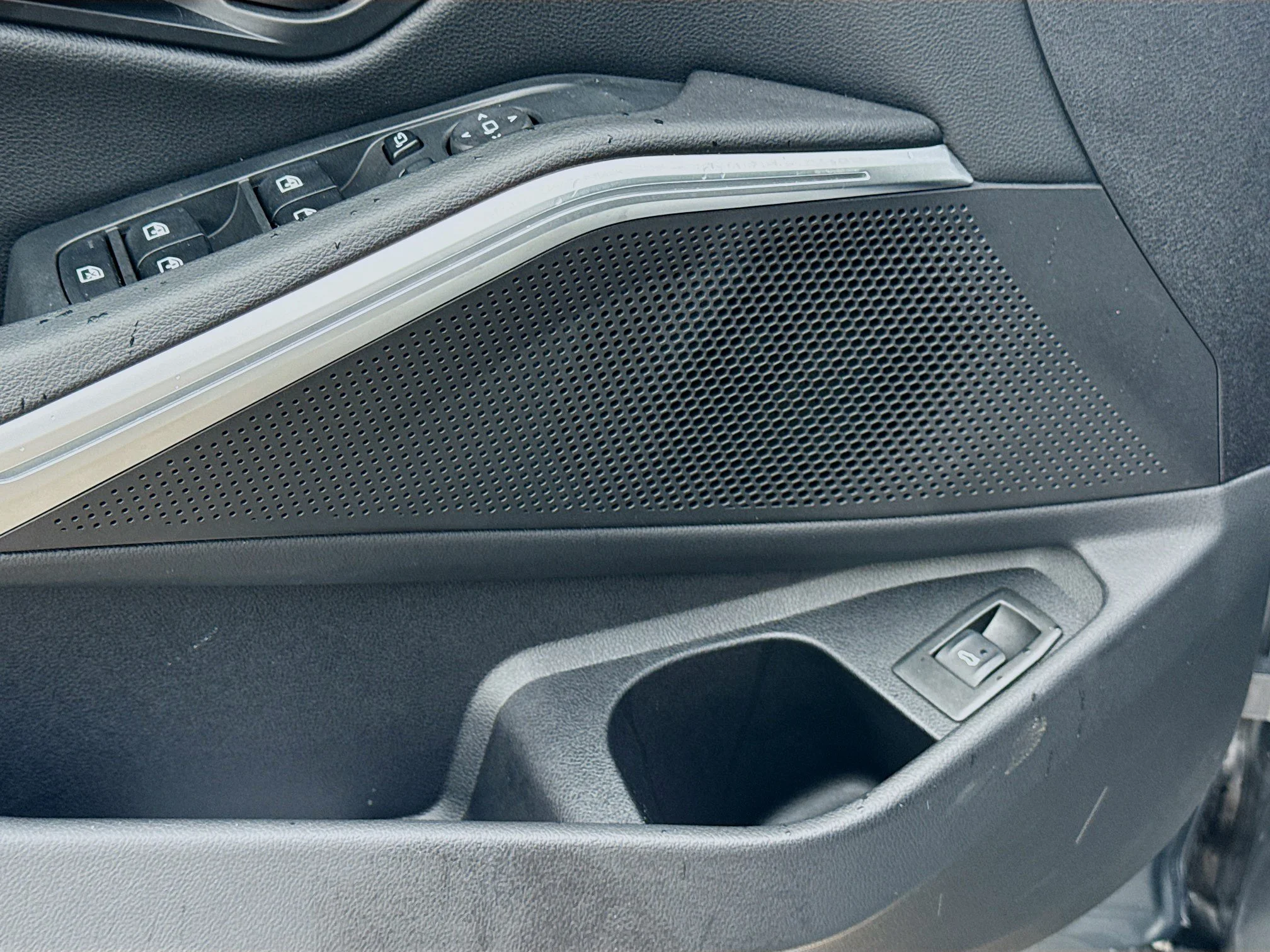 Used 2024 Skyscraper Grey Metallic BMW M340i xDrive image 23