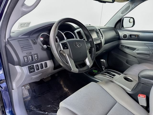 Used 2013 Blue Toyota PreRunner image 9