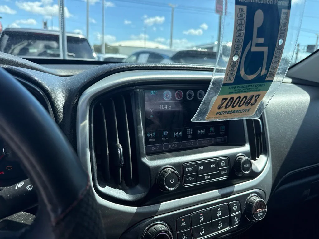 Used 2017 Gray GMC SLE1 image 5