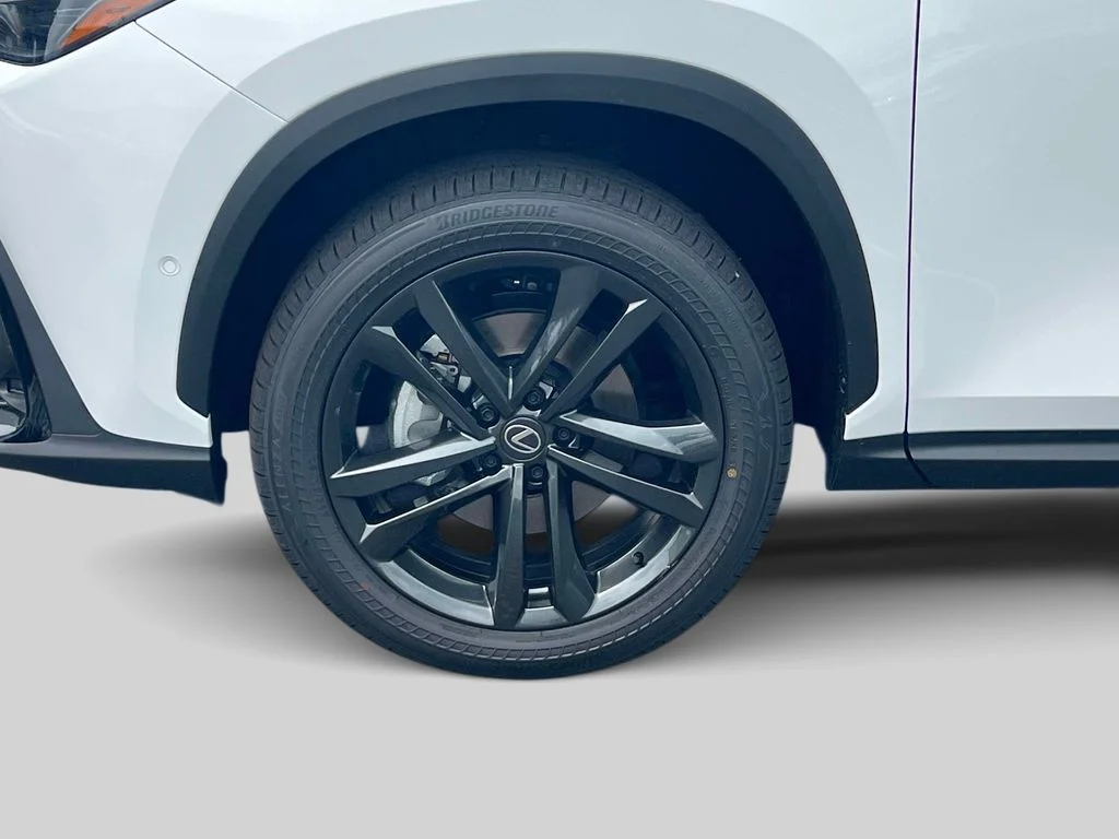New 2026 Ultra White Lexus NX 450h+ LUXURY AWD image 10