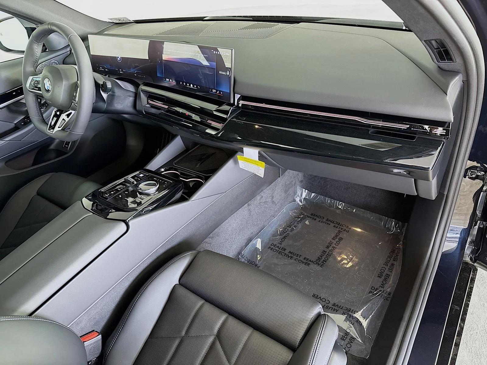 New 2026 Carbon Black Metallic BMW 530i image 31