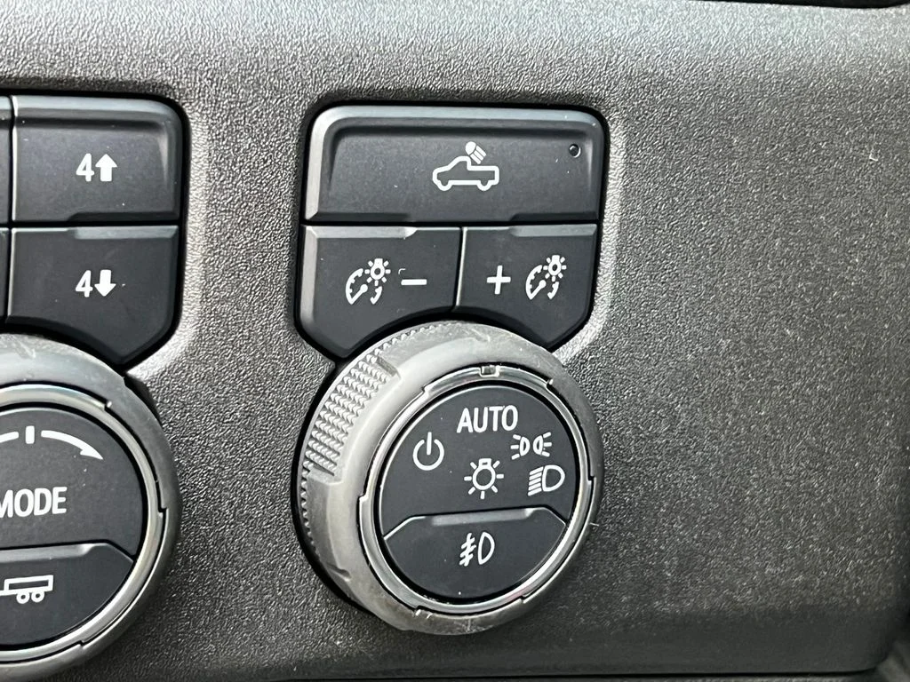 Used 2023 Blue Chevrolet RST image 21