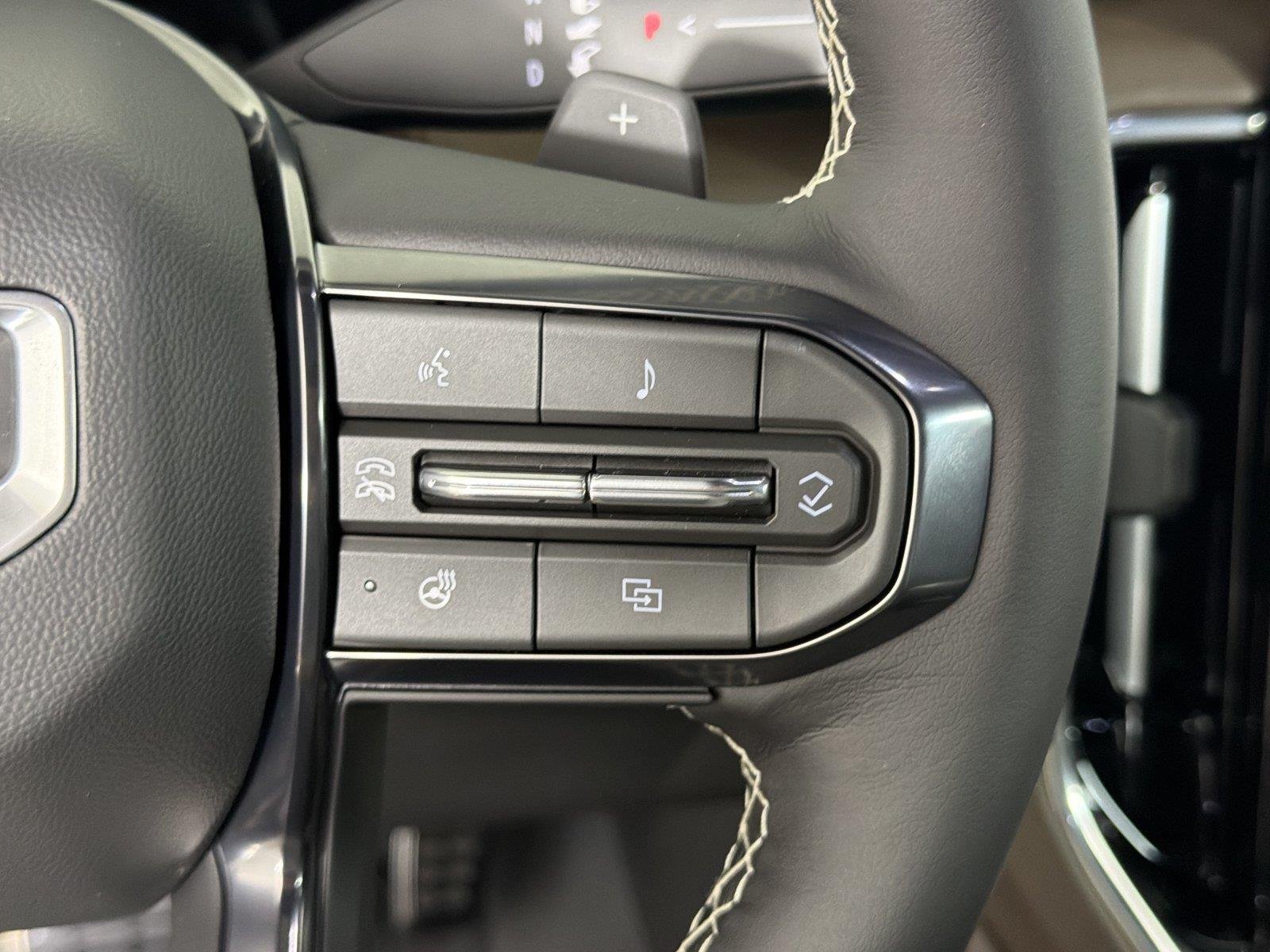 2027 GMC Yukon Denali Ultimate - Photo 29