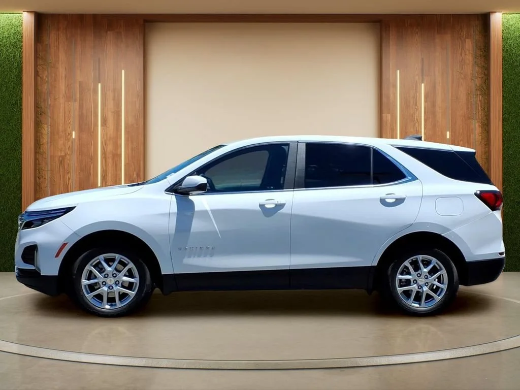 Certified Used 2022 Summit White Chevrolet LT image 29