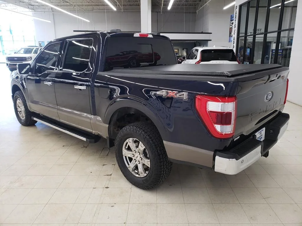 Used 2021 Black Ford Lariat image 5