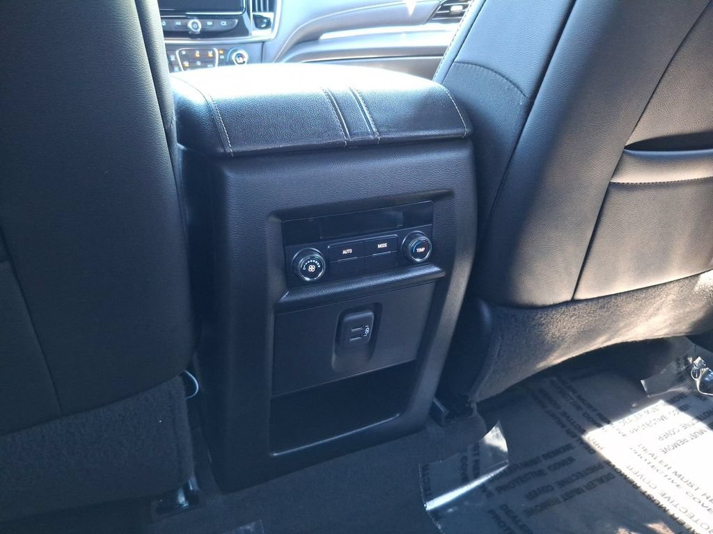 Used 2023 Chevrolet Traverse SUV