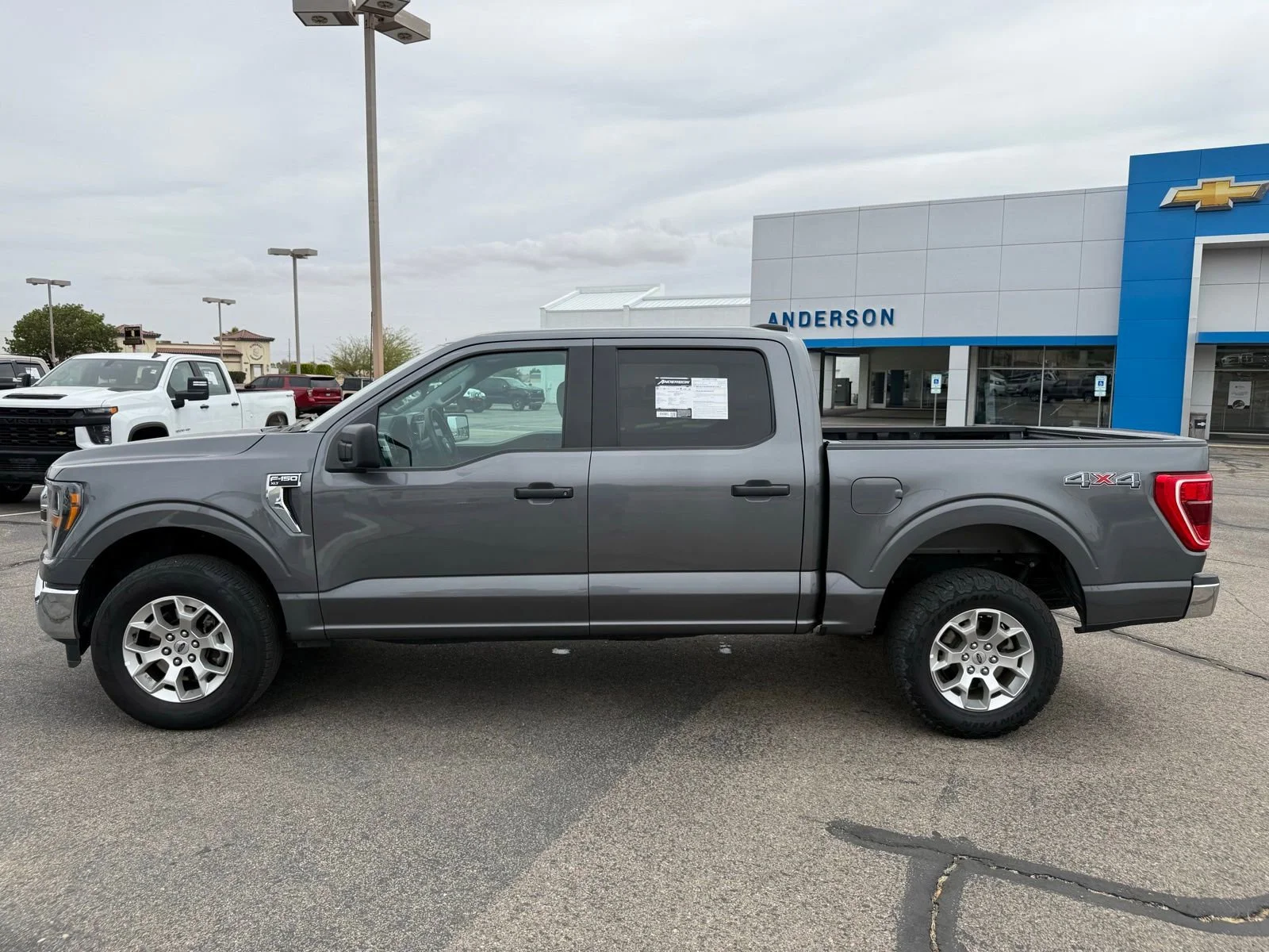 2023 Ford F-150 XLT - Photo 8