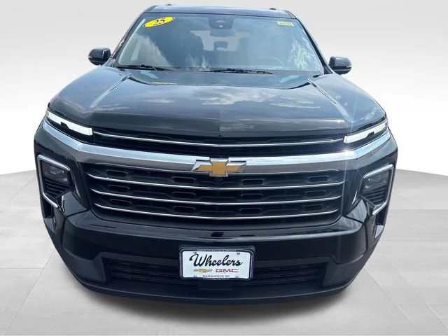 Used 2025 Mosaic Black Metallic Chevrolet LT image 10