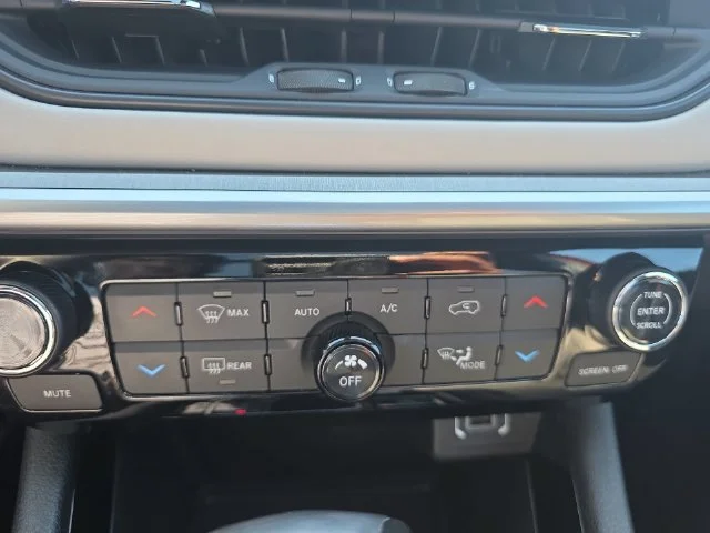 Used 2025 Red Jeep Limited image 25