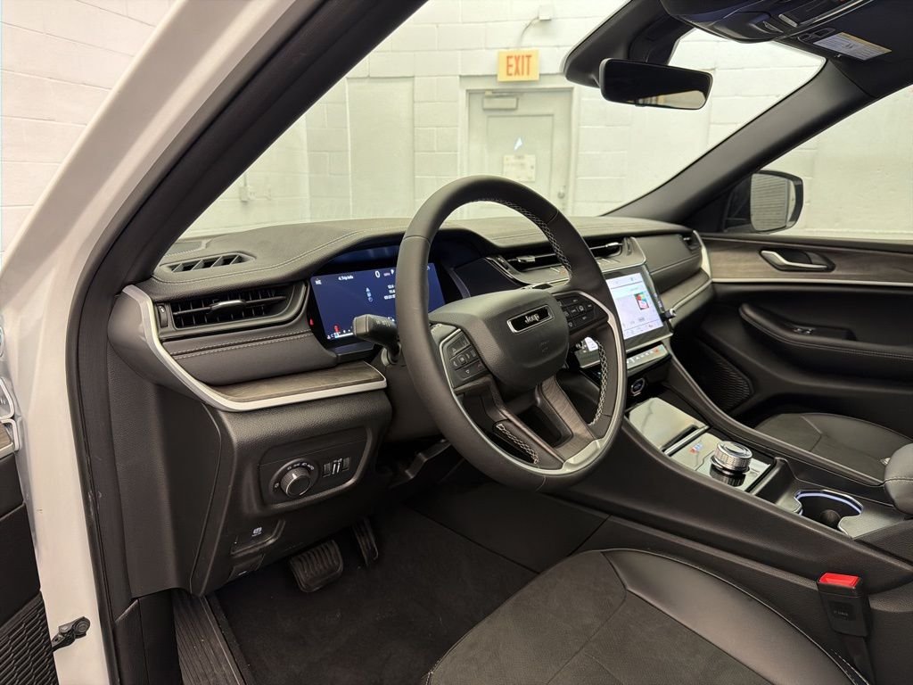 New 2026 Bright White Clearcoat Jeep Altitude image 14