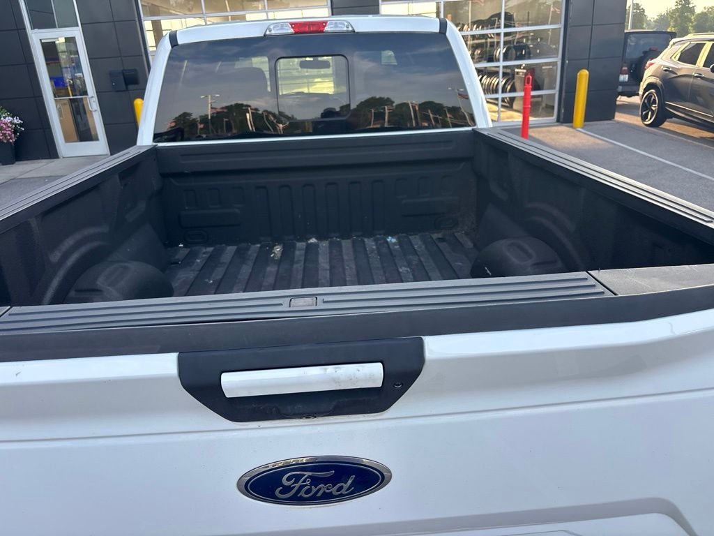 Used 2018 White Ford XLT image 34
