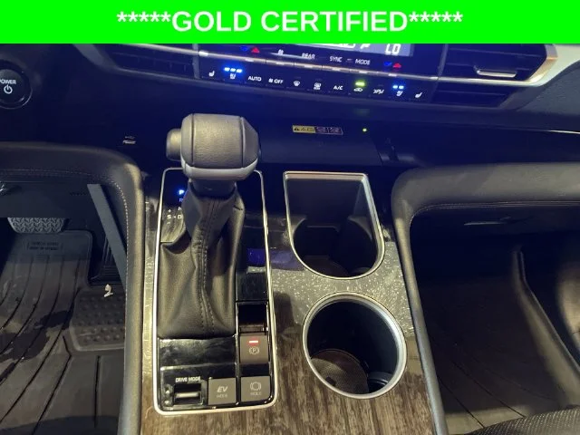 2025 Toyota Sienna Platinum - Photo 26
