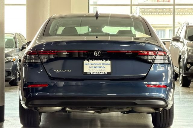 Certified Used 2023 Canyon River Blue Metallic Honda EX image 7