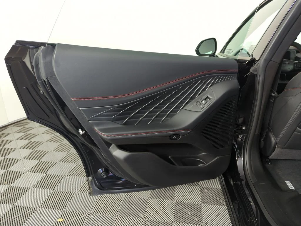 New 2026 Diamond Black Crystal Pearlcoat Dodge R/T image 26