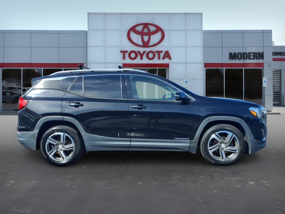 Used 2019 Ebony Twilight Metallic GMC SLT image 8