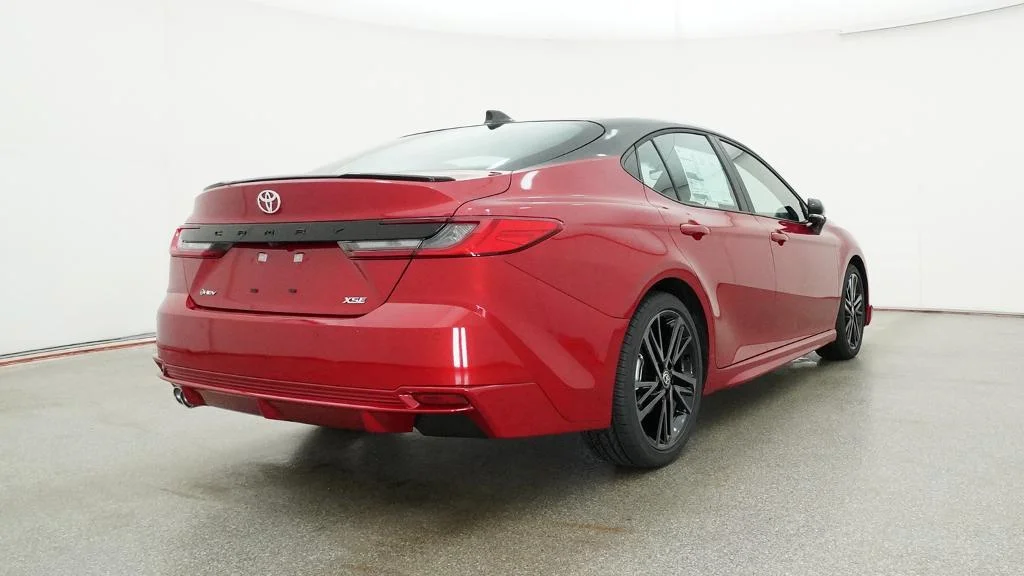 New 2026 Supersonic Red with Midnight Black Metallic roof Toyota XSE image 21