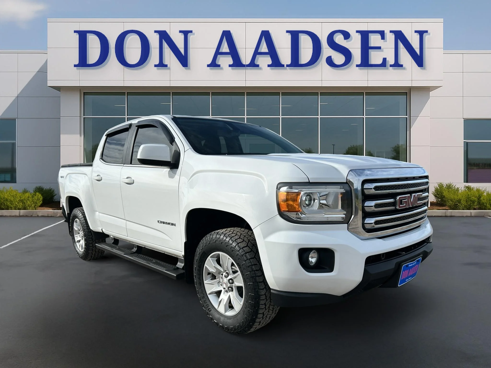 Certified Used 2017 Summit White GMC 4WD SLE image 3