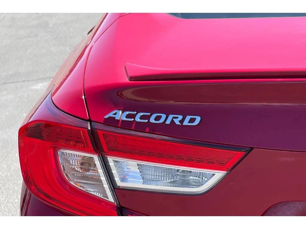 Used 2020 San Marino Red Honda Sport image 17