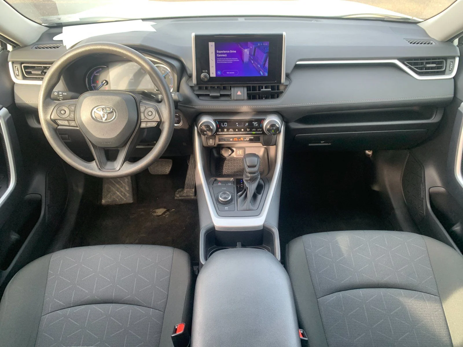 Used 2025 White Toyota XLE image 16