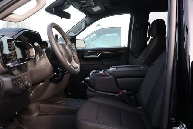 2026 Chevrolet Silverado 1500 LT - Photo 15