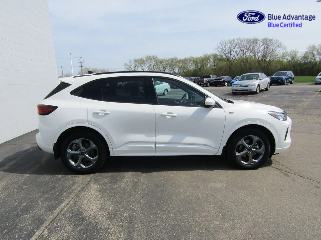 Certified Used 2023 Star White Ford ST-Line Select image 11