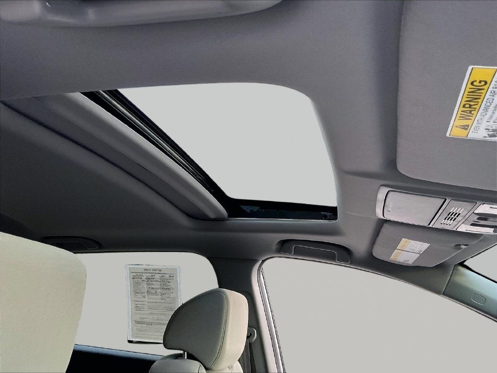 Used 2022 Silver Honda EX image 22