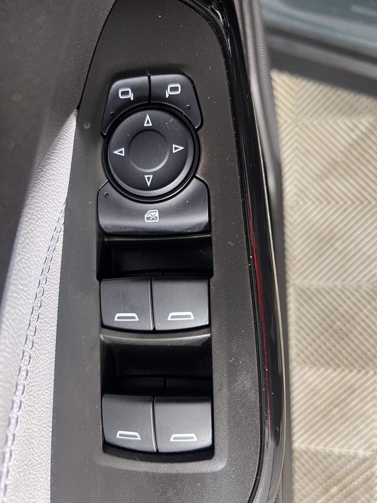 Used 2025 Cypress Gray Chevrolet LT image 11