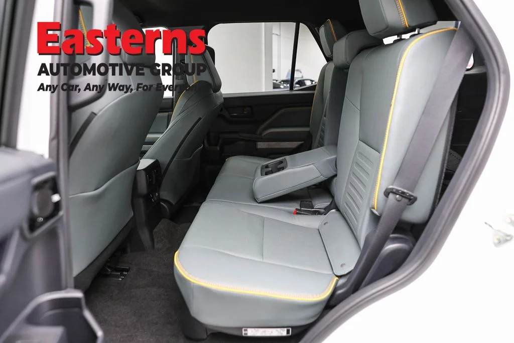 Used 2025 White Toyota Trailhunter image 22