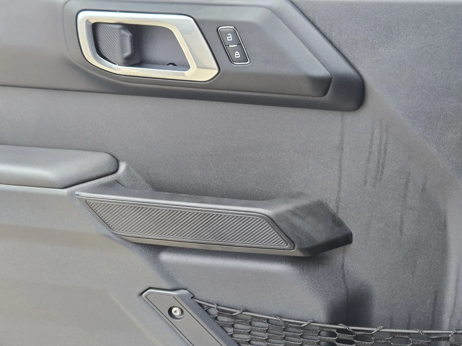 New 2025 Carbonized Gray Metallic Ford Badlands® image 15