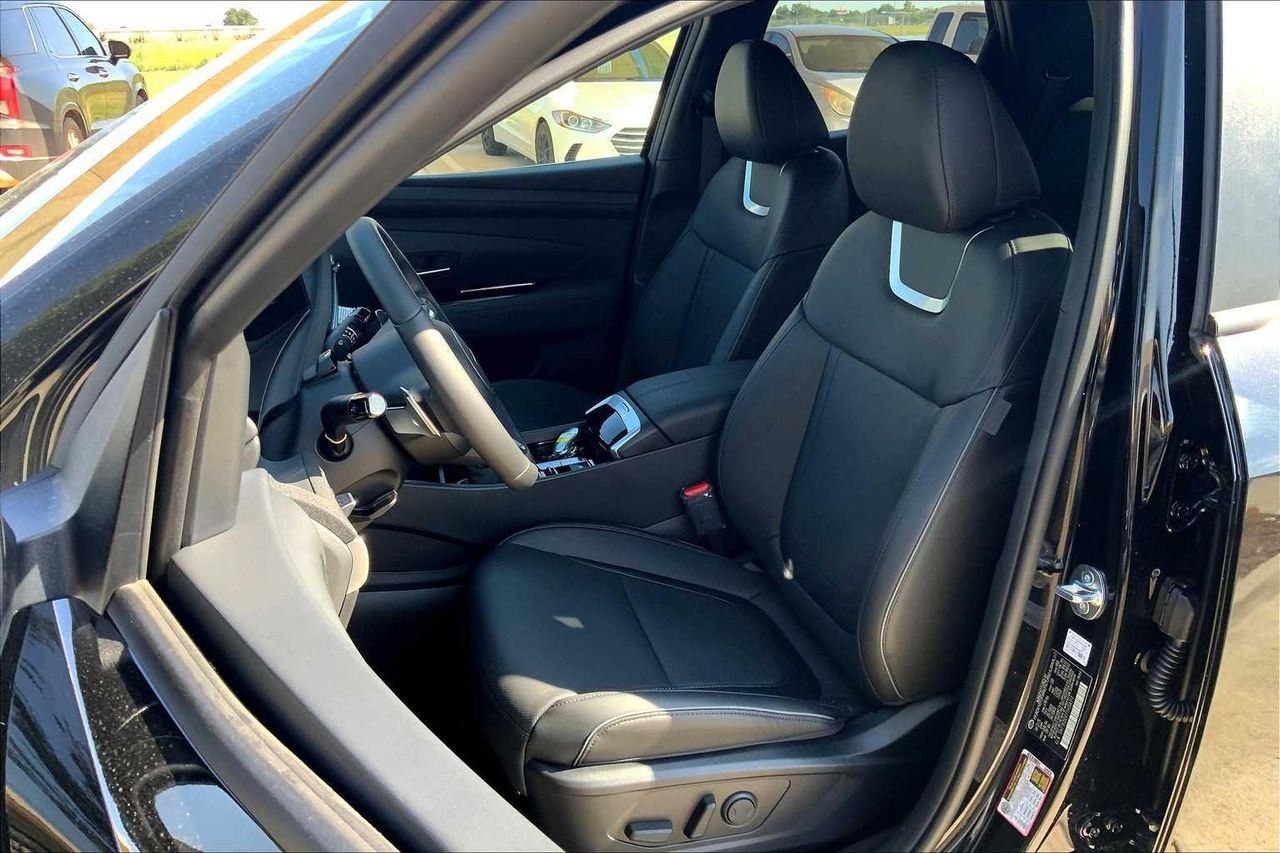 2026 Hyundai Santa Cruz Limited - Photo 7