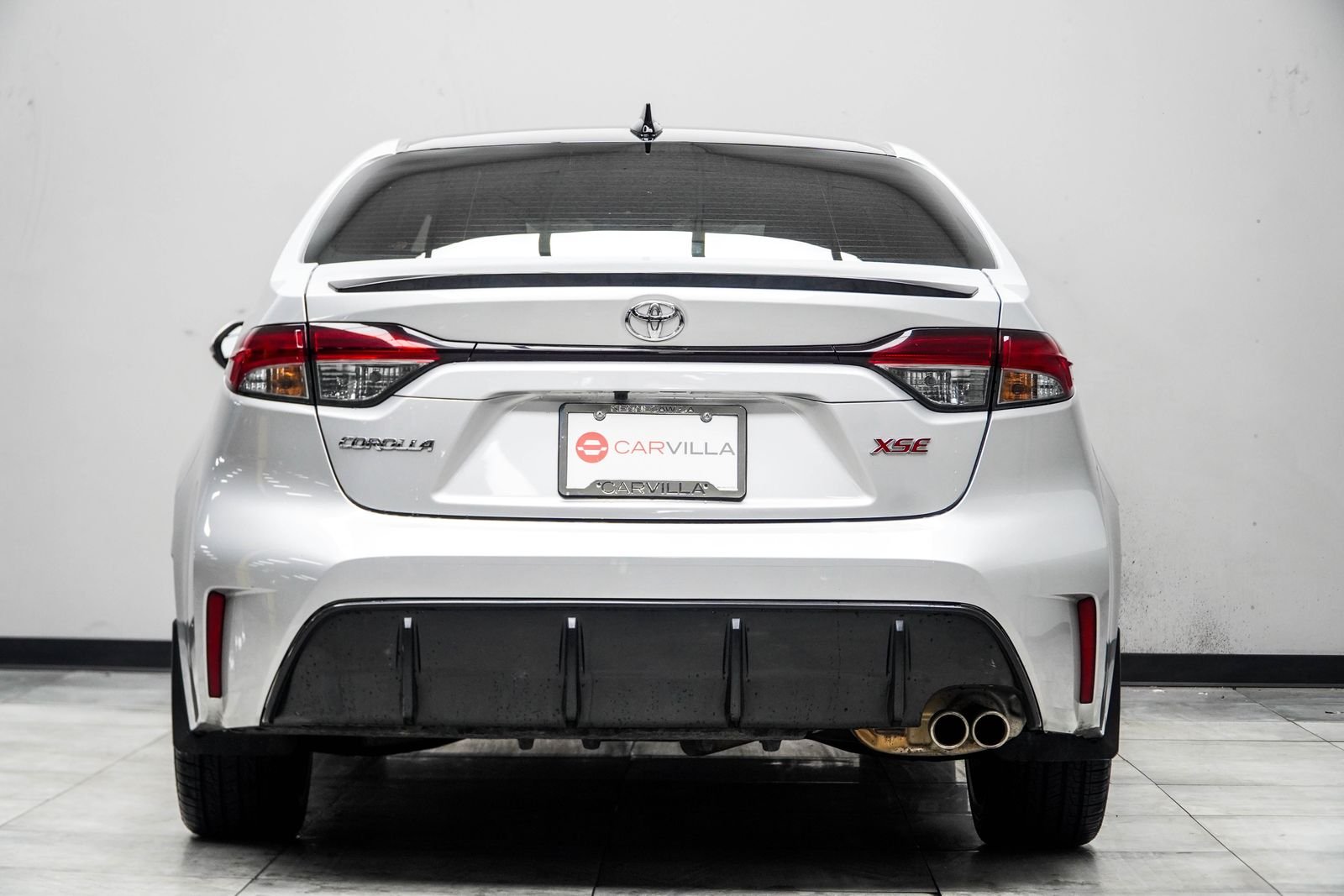 Used 2025 Gray Toyota XSE image 11