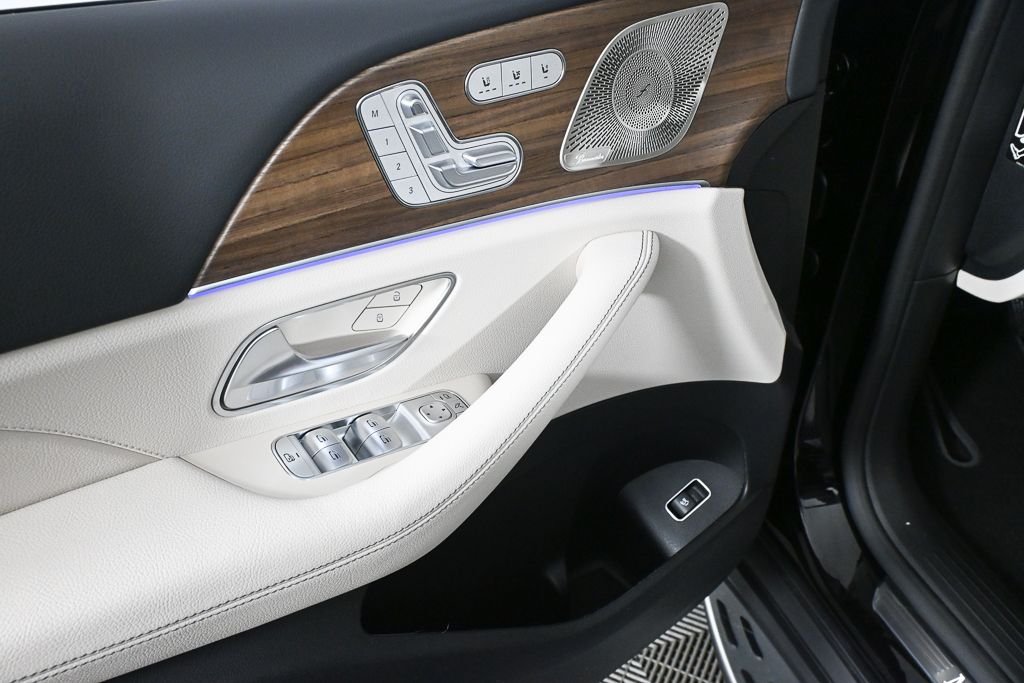New 2026 Obsidian Black Metallic Mercedes-Benz GLE 450 image 8