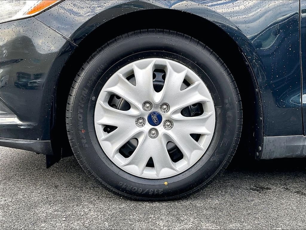 Used 2014 Dark Side Metallic Ford S image 7