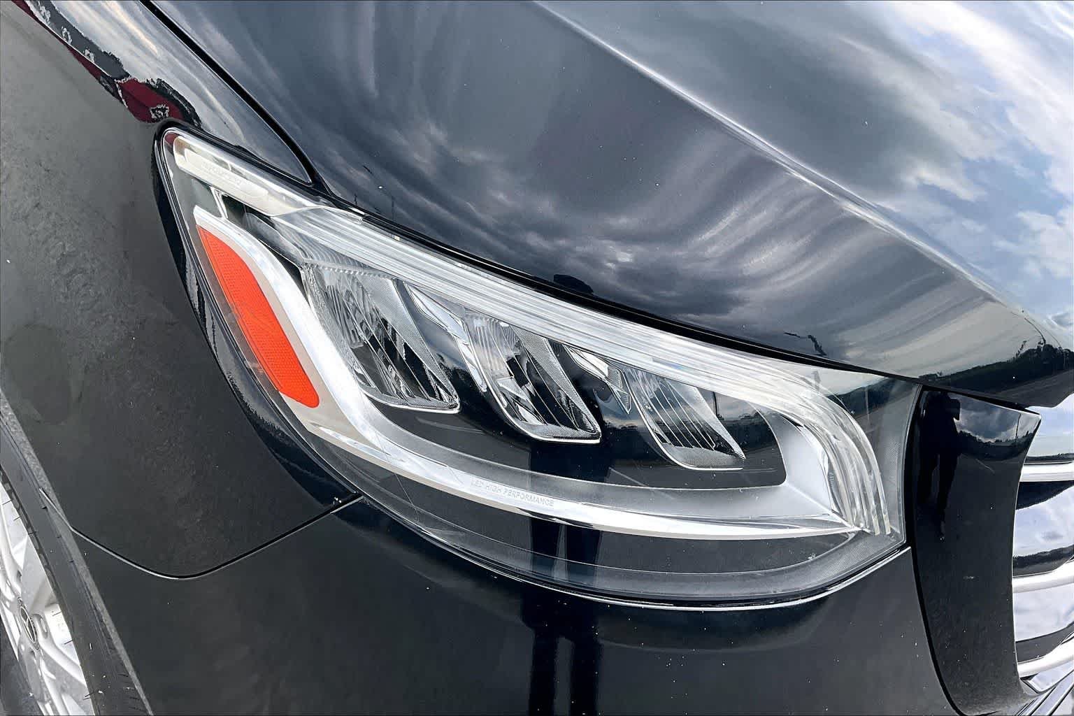 Used 2022 Obsidian Black Metallic Mercedes-Benz  image 30