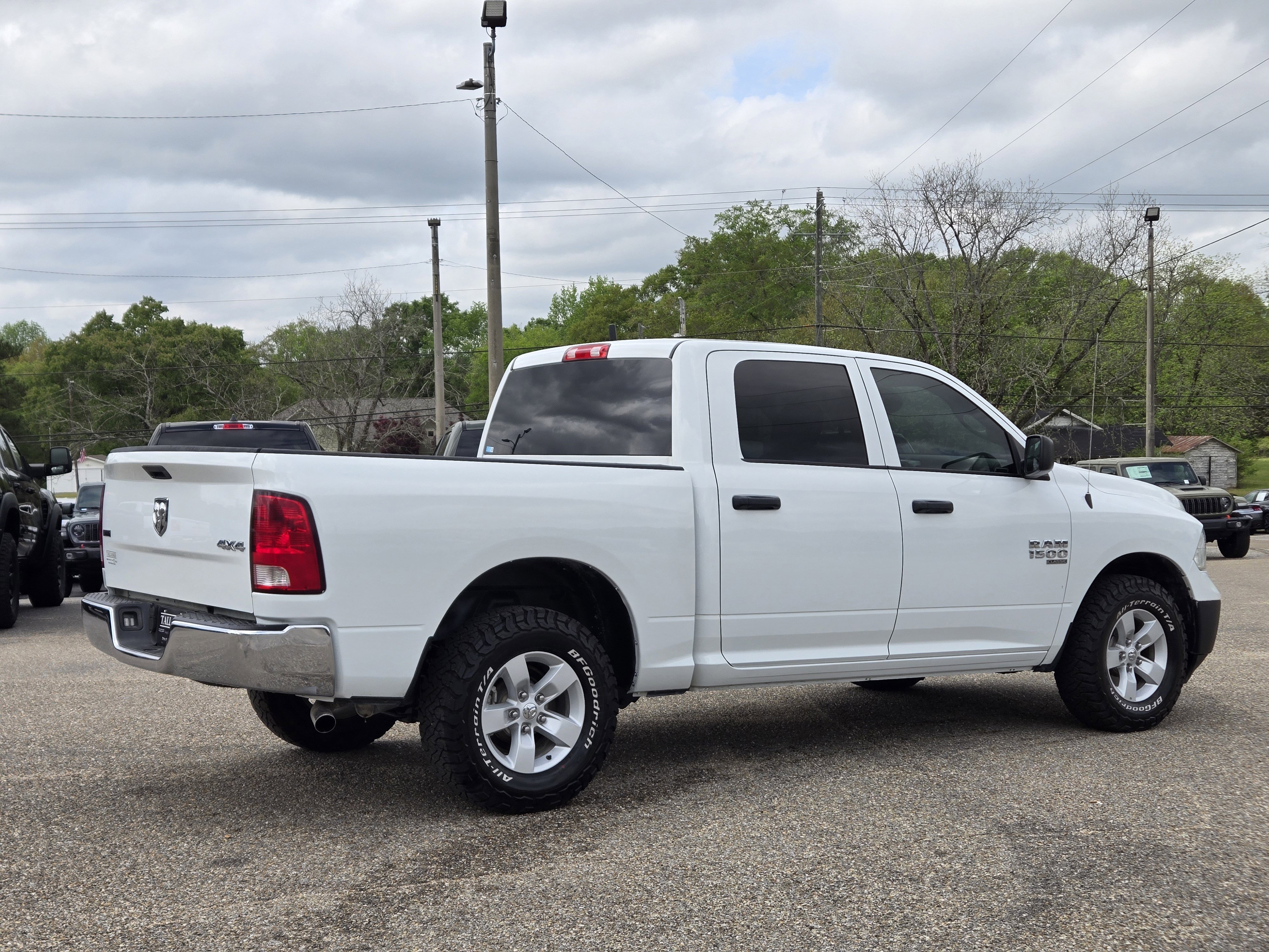 2023 RAM Ram 1500 Classic SLT - Photo 7