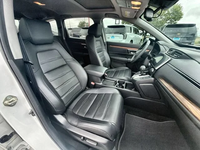 Used 2019 White Honda EX-L image 27