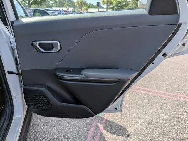 Certified Used 2025 White Kia LXS image 32