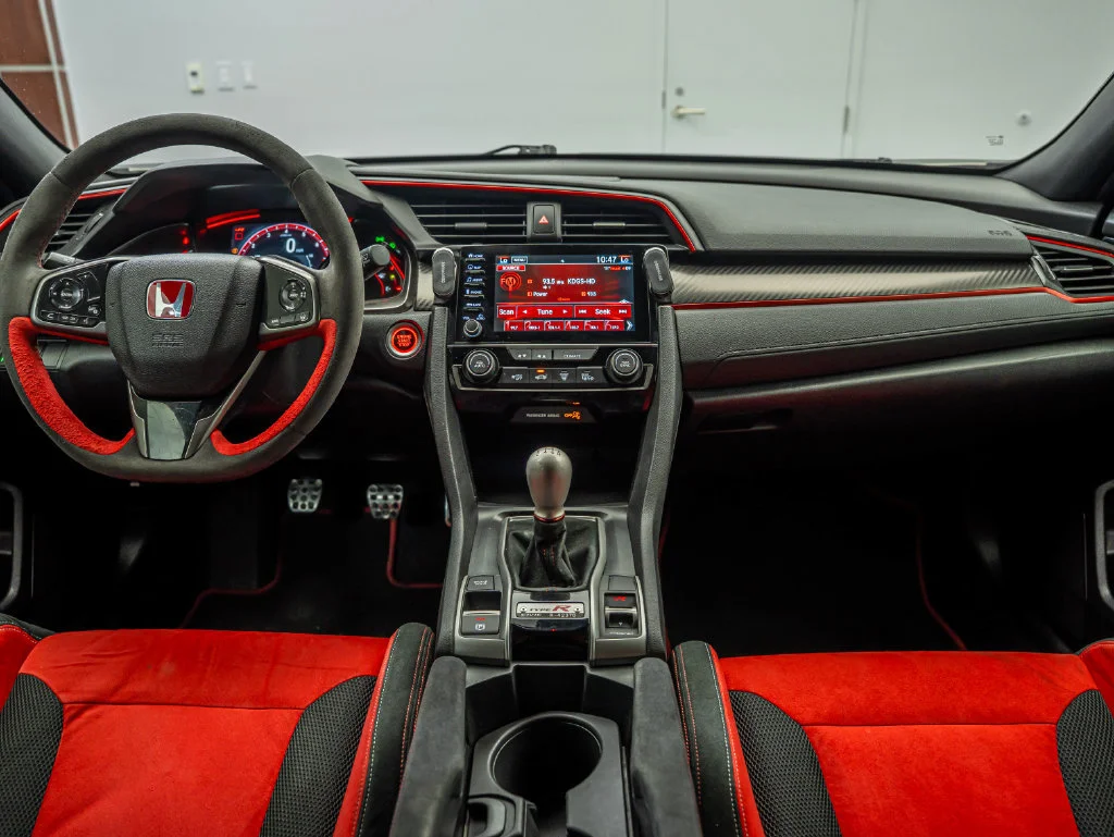 Used 2021 White Honda Touring image 38