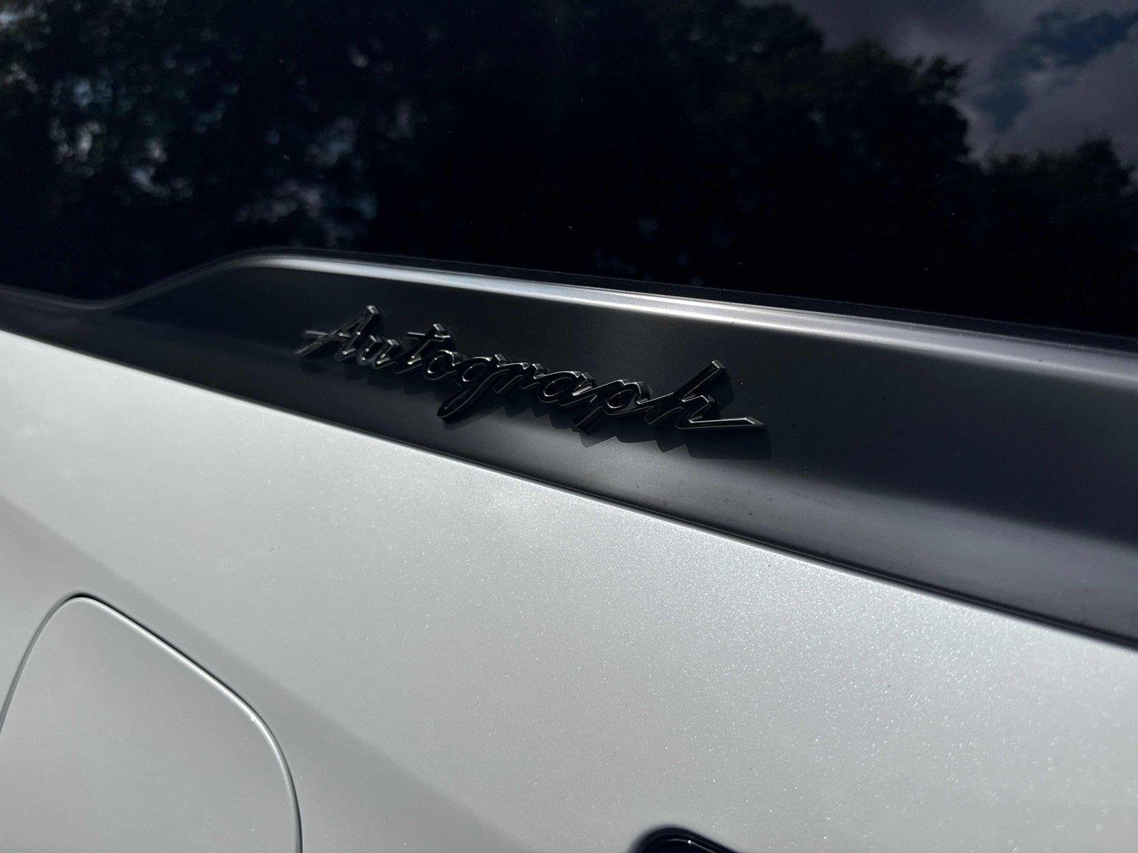 New 2027 2T RADIANT WHIT INFINITI Autograph 4WD image 30
