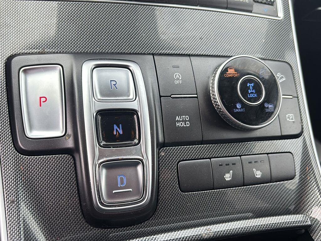 Used 2022 Quartz White Hyundai SEL image 16